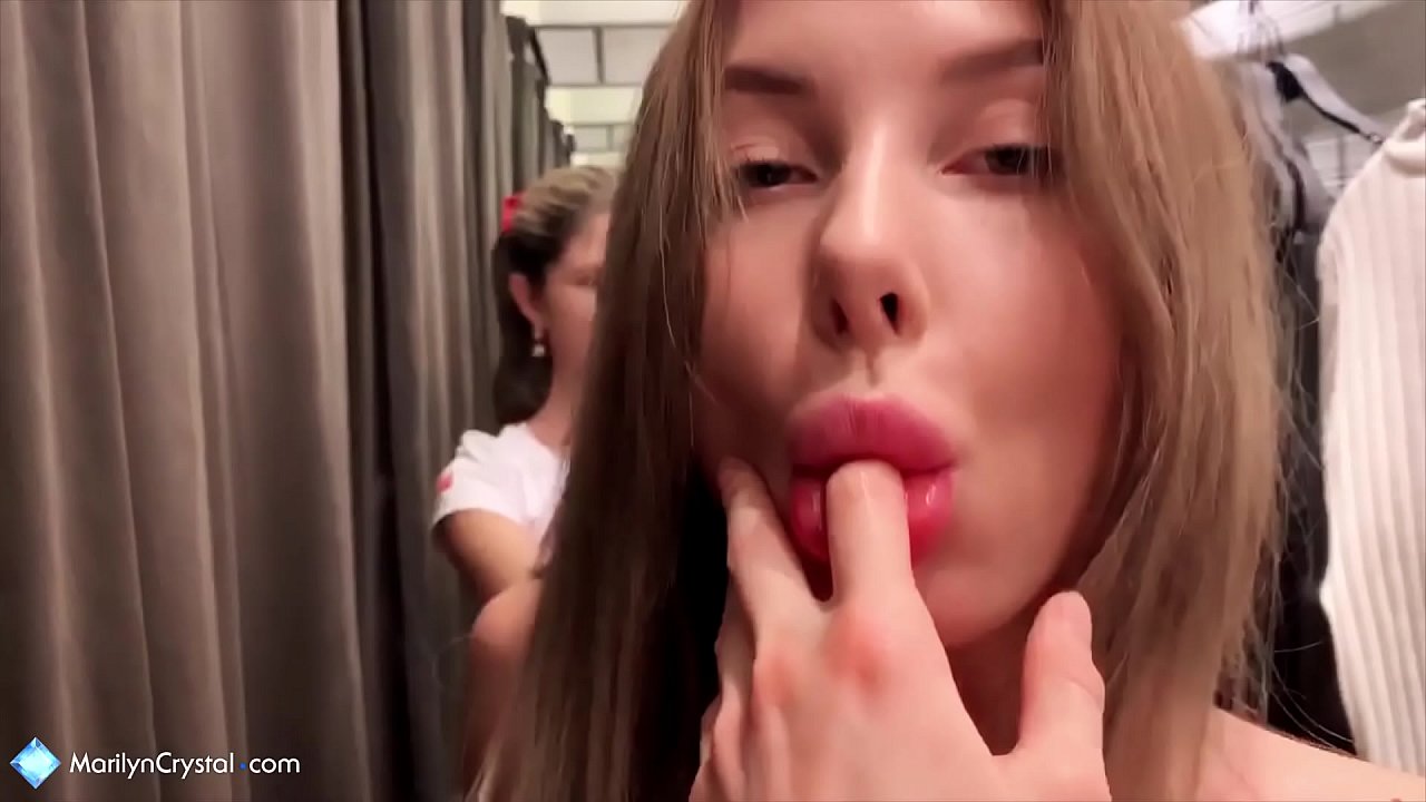 Лезбејките мастурбираат и лижат продавница за пички - џин герсон кристал Мерилин