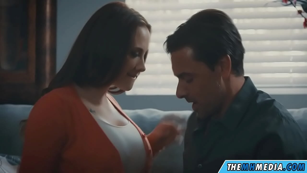 Романтичен секс со добра бујна мајка